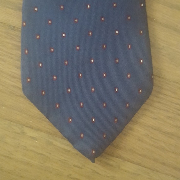 Vintage All Silk Christian Dior Tie - Sleek! - Picture 3 of 4